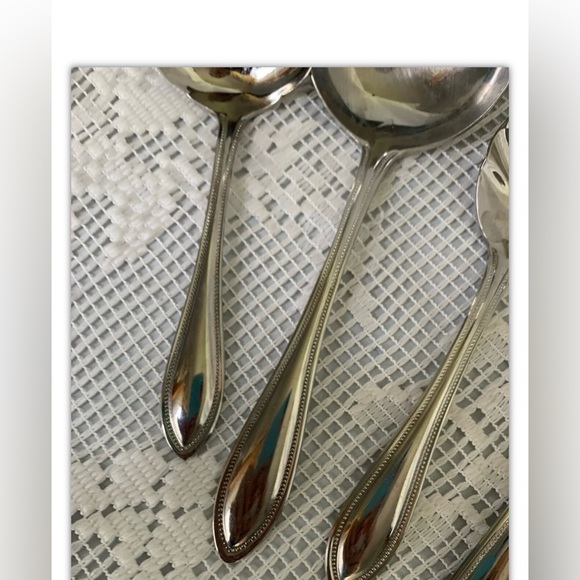 RSVP beaded 18/10 stainless steel Flatware set 9 serving pieces set pointed tip - Picture 6 of 7